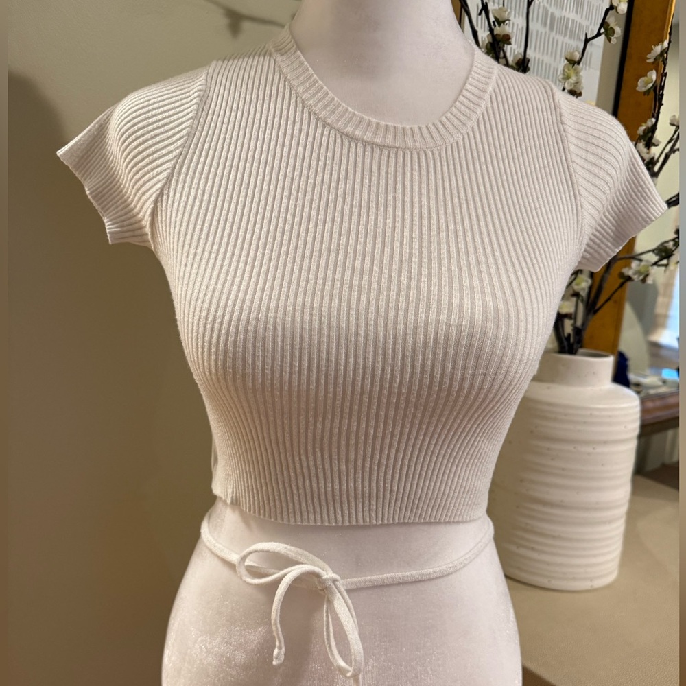 Ribbed princess Polly’s white crop top